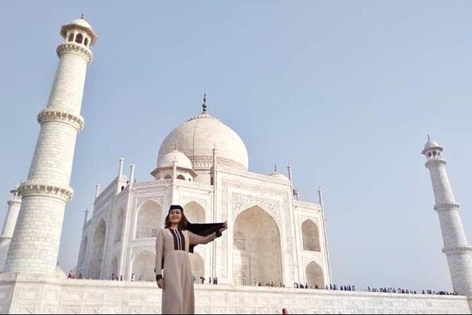 11 Days Golden Triangle with Khajuraho & Varanasi - Key Points