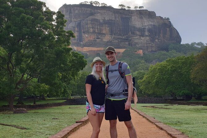 11 Days Sri Lanka Tour With Private Chauffeur & Vehicle - Key Points
