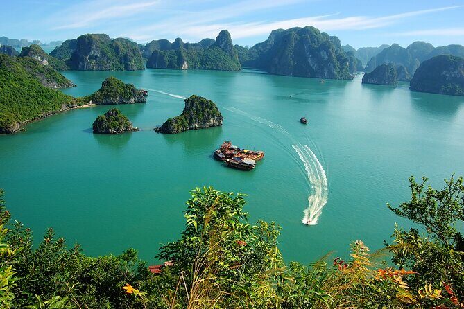 12-Day Vietnam Highlights Travel from Hanoi - Key Points
