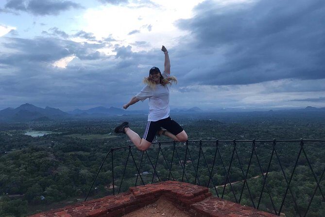 14 Days Sri Lanka ALL in One Classic Tour - Scenic Highs: Hill Country and Tea Plantations
