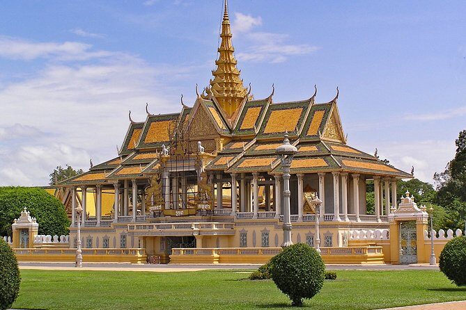 15 Days Cambodia Explorer - Starting at the Border – Setting the Tone