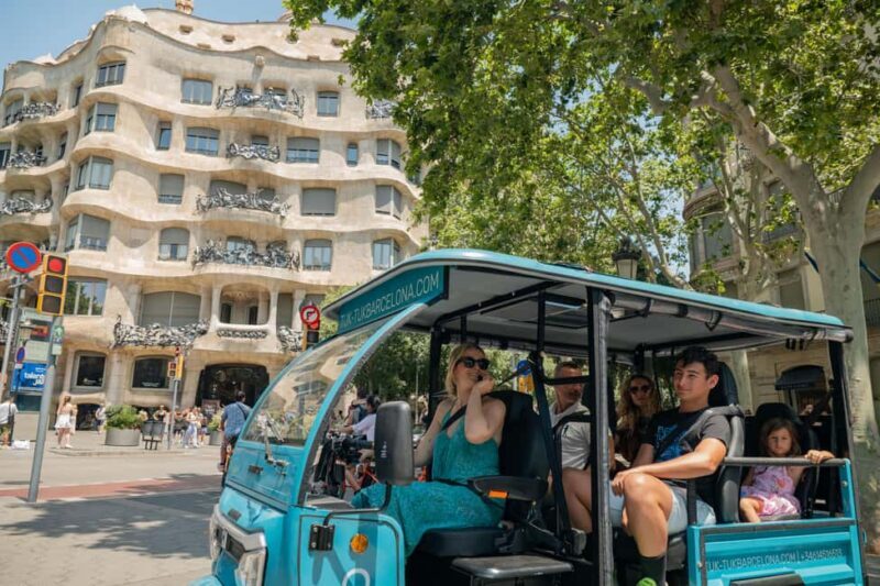 1,5-Hour Barcelona City & Beach Private Tuk-Tuk Tour - A Deep Dive into the Barcelona Tuk-Tuk Experience