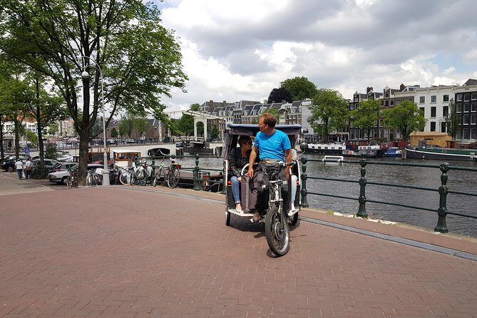 1,5 hours Amsterdam Rickshaw Tour - An In-Depth Look at the 1.5-Hour Rickshaw Tour