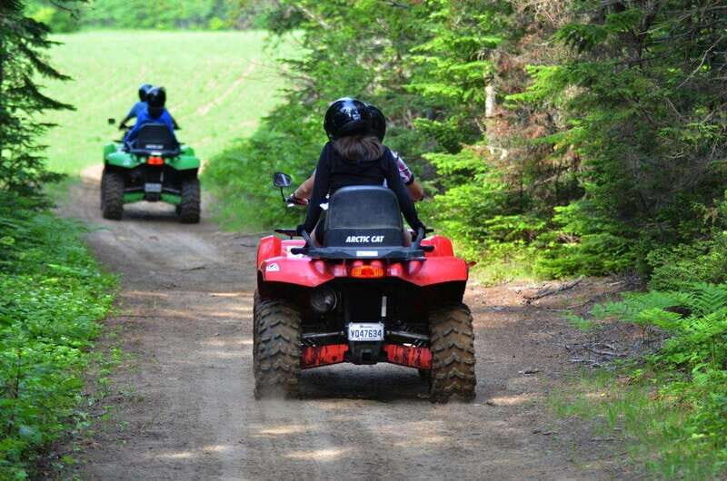 15 min. Tadoussac : Guided ATV tour excursion - Authenticity and Real-World Experiences