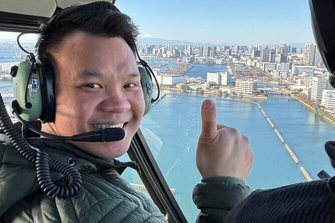 15mins-4paxTokyo Bay Coastal/Tokyo Skytree and Tokyo Station - An aerial glimpse of Tokyo: A 15-minute helicopter tour worth considering