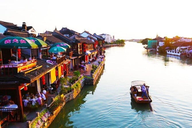 1Day Suzhou & Zhouzhuang Water Town Tour From Shanghai Or Suzhou - The Experience Through the Lens of Reviewers