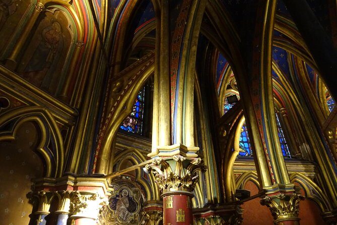 1h Guided tour Sainte Chapelle- fast access - ENG / ESP - A Deep Look at the Sainte Chapelle Guided Tour Experience