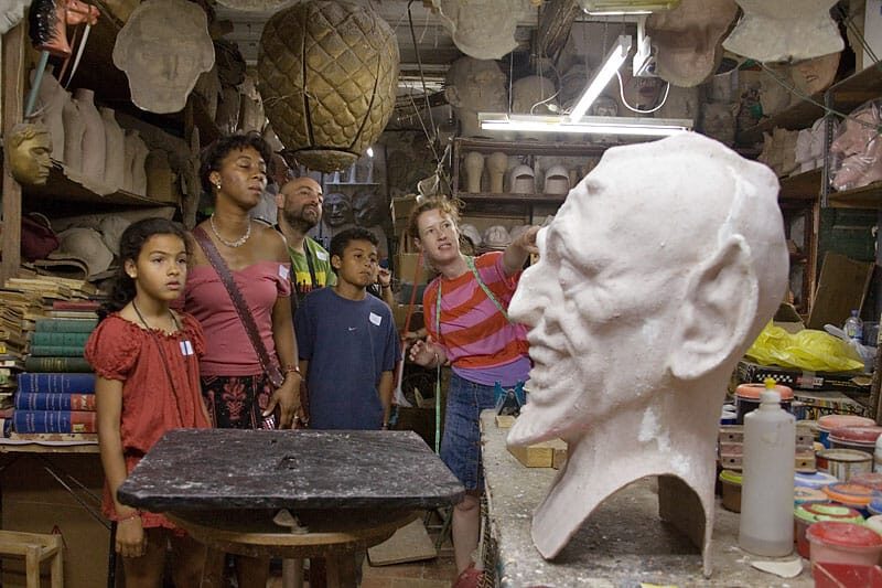 2.5-Hour Kids & Family Walking Tour in English - A Detailed Look at the Tour Experience