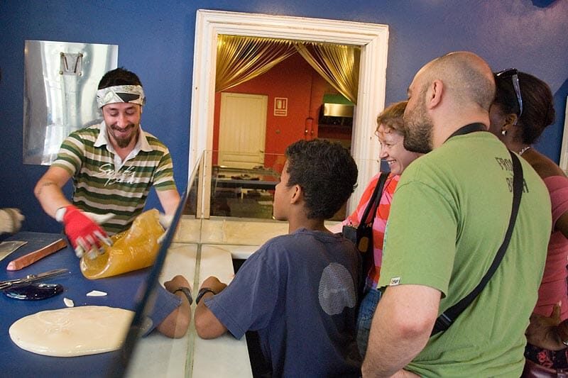 2.5-Hour Kids & Family Walking Tour in English - Practical Tips for Families