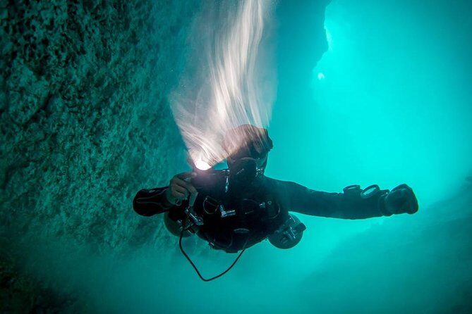 2 cenote divings (including one deep diving) for advanced divers in Tulum - An In-Depth Look at the Cenote Diving Tour