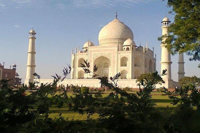 2-Day Agra Fort and Taj Mahal Guided Tour from Delhi Airport - A Deep Dive into the 2-Day Agra Tour Experience