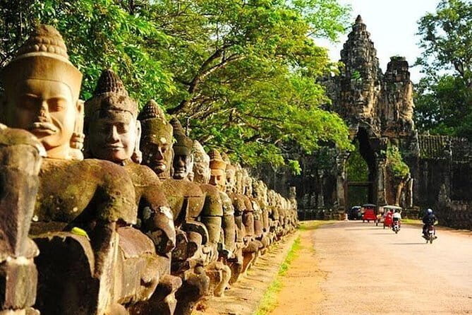 2-Day Angkor Wat Small and Big Circuit - Free Hotel Pick up - Key Points