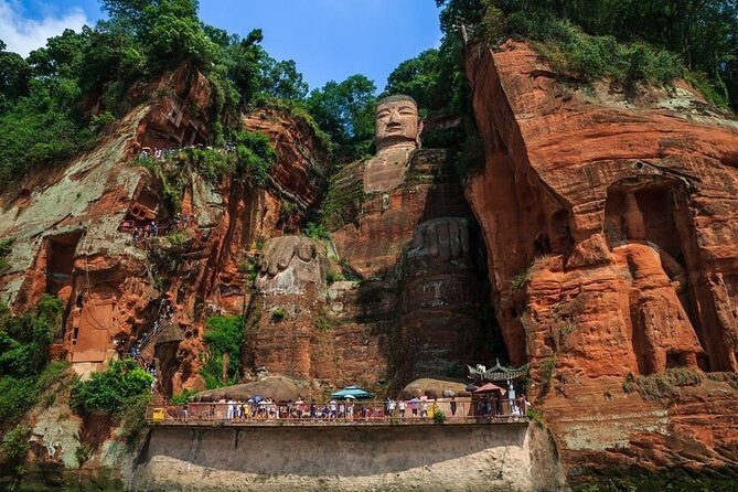 2-Day Chengdu Giant Panda and Leshan Buddha from Guangzhou by Plane - A Detailed Look at the 2-Day Chengdu Tour Experience