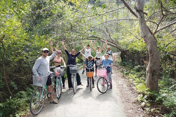 2-Day cruise to Lan Ha bay - Ha Long bay and Viet Hai Village - FAQs