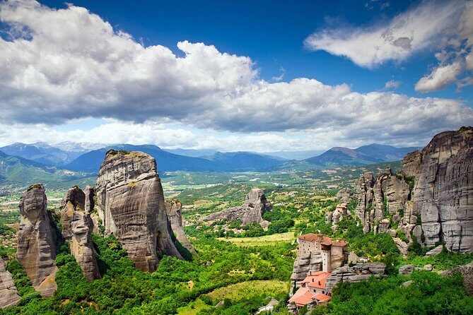 2-Day Delphi and Meteora Tour from Athens - What to Expect on Day 1: From Athens to Delphi
