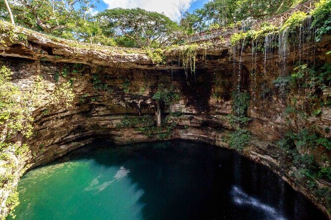 2-Day Deluxe Tour: Tulum and Chichén Itzá - FAQs