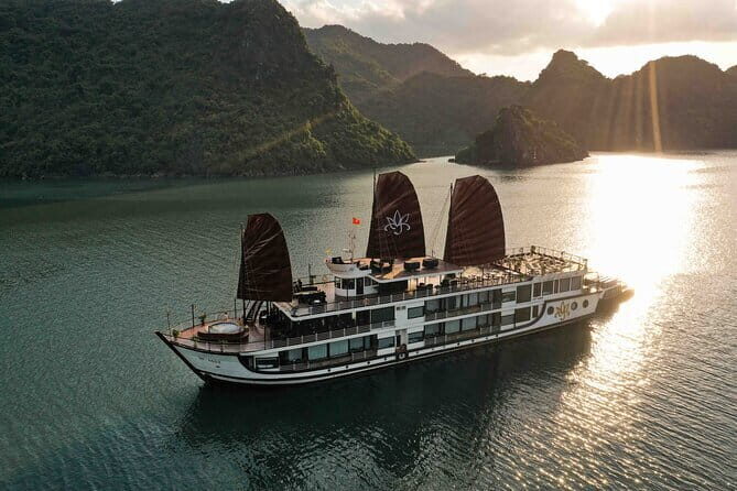 2 Day Gloria Classic Cruise in Lan Ha Bay from Hanoi - The Sum Up