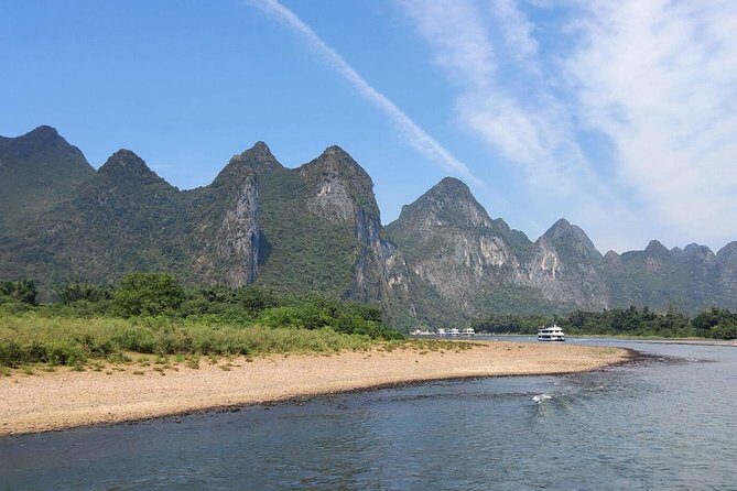 2-Day Guilin Tour Including the 4 Star Boat, Xianggong hill and Liusanjie show - FAQ