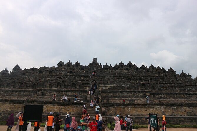 2-Day Java Tour from Bali Including Yogyakarta and Borobudur Temple - The Sum Up