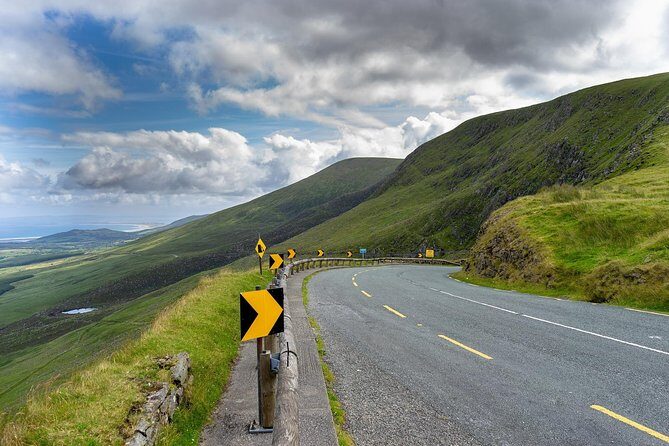 2-Day Killarney and Ring of Kerry Rail Tour from Dublin. - FAQs