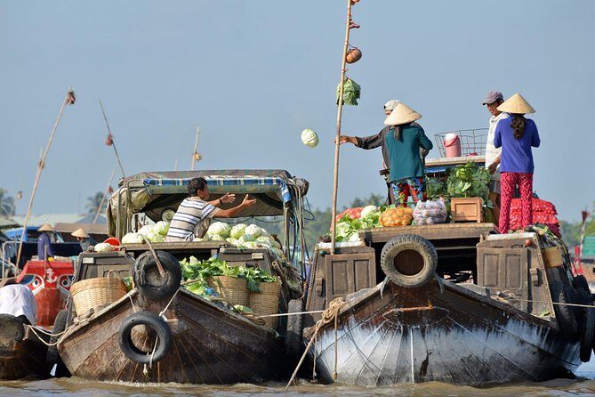 2-Day Mekong Delta Luxury Group Tour from Ho Chi Minh City - A Deep Dive into the Itinerary