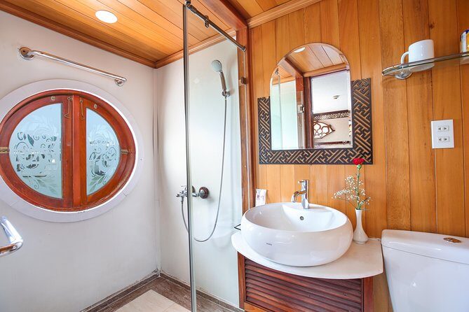 2-Day Oriental Sails Junk Cruise of Halong Bay - Exploring the Itinerary in Detail