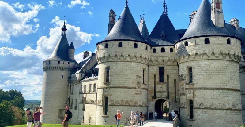 2-day Private Top 6 Loire Valley Castles from Paris Mercedes - Practicalities and Value