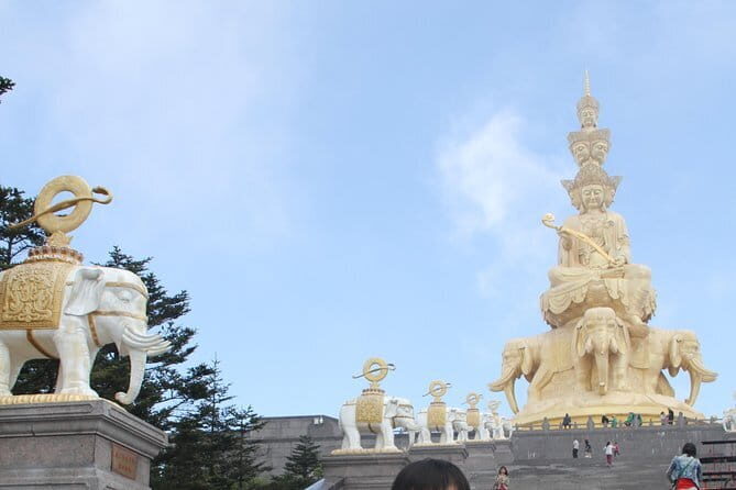 2-Day Private Tour: Leshan Giant Buddha and Mount Emei from Chengdu - Key Points
