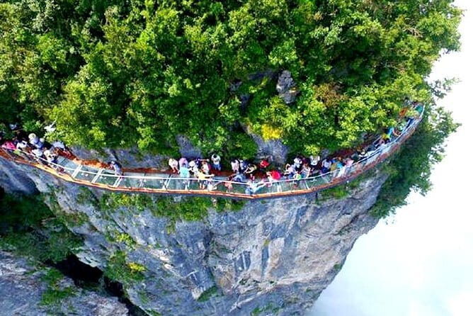 2 Day Private Tour of Zhangjiajie Highlights with Skip The Line - Discovering Zhangjiajie: What the Tour Includes