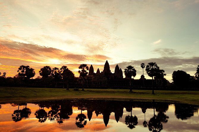 2 Day private tour: Small tour, Big tour, sunrise and sunset,floating village. - The 2-Day Siem Reap Tour: An In-Depth Look