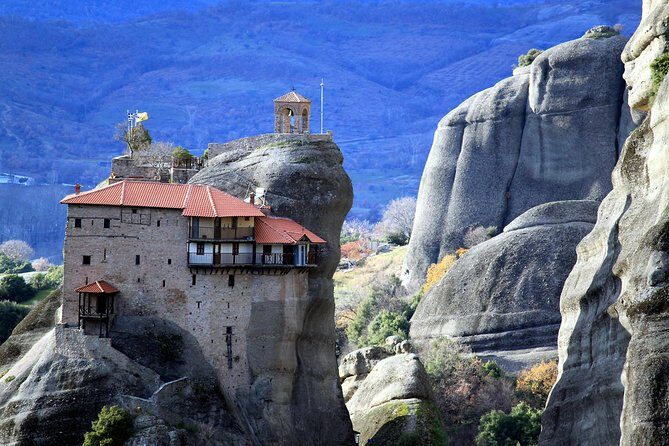 2-Day Private Tour to Delphi & Meteora with Great Lunch included - FAQ