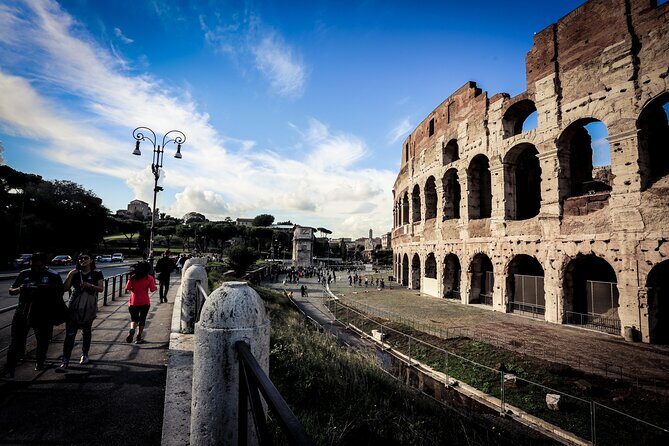 2-Day Rome: Colosseum & Vatican Tour - Key Points