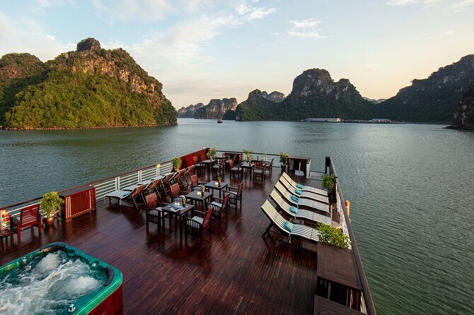 2 Day Shared Tour to Bai Tu Long from Hanoi - Exploring the Itinerary in Detail