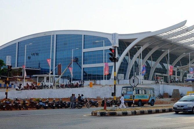 2-Day Tour to The Taj Mahal and Agra from Goa with Both Side Commercial Flights - Day 1: From Goa to Agra via Delhi