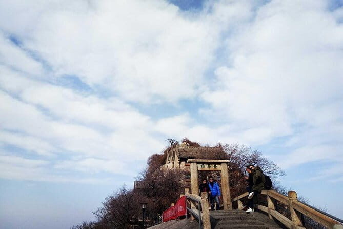 2-Day Xian Private Tour of Historical Heritages and Mt Huashan with Cable Car - FAQ