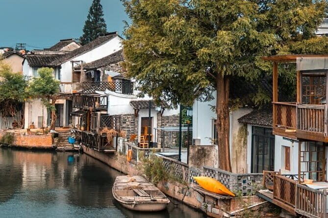2-Day Zhujiajiao Water Town, Shanghai and Suzhou Private Tour - Exploring Suzhou’s Classical Gardens – A Step Back in Time