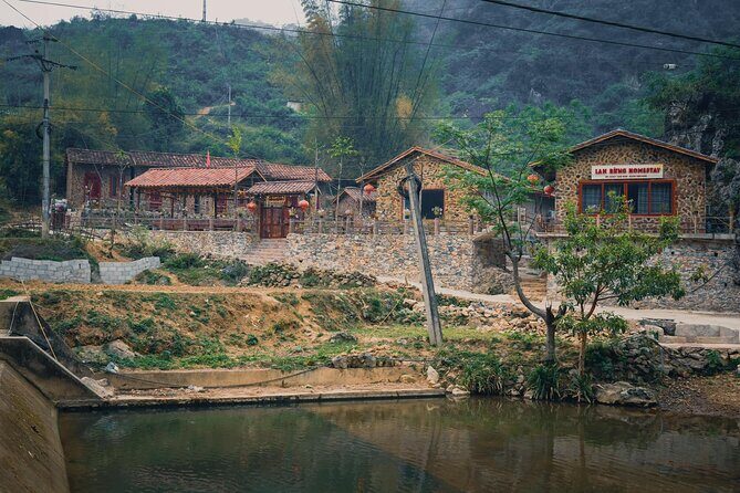 2 Days 1 Night Ban Gioc Waterfall Tour from Hanoi By Limousine - Day 2: Cave Exploration and Scenic Views