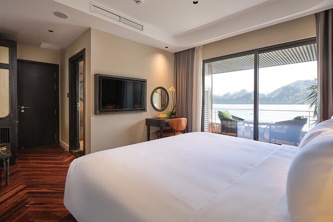 2 Days 1 Night Discovery Halong Lan Ha Bay Group for 2 adults - FAQ
