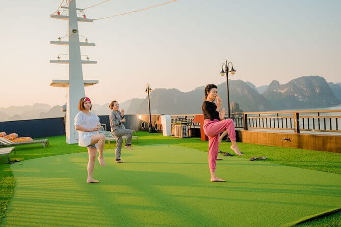 2 Days 1 Night Kite Cruise Adventure on Lan Ha Bay from Hanoi - An In-Depth Look at the 2-Day Lan Ha Bay Kite Cruise