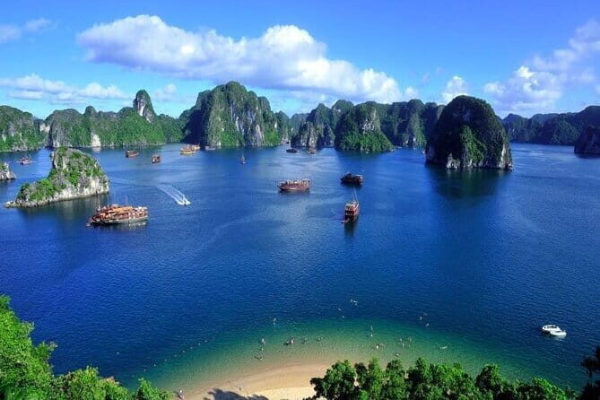 2 Days 1 Night Luxury Cruise Travel in Ha Long Bay - Key Points