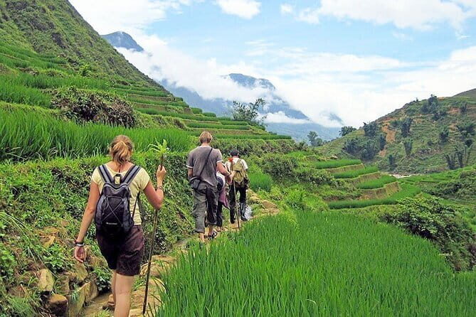 2 Days 1 Night Sapa Trekking Group Tour at 4 Star Hotel - FAQ