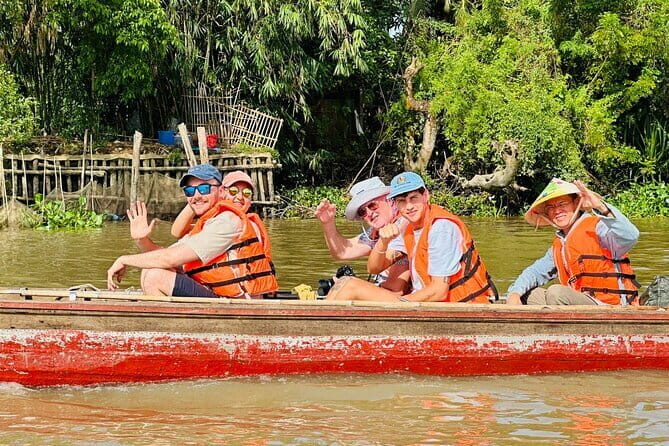 2 Days Combo Floating Market, Lady Mountain, Cao Dai and Tunnels - Key Points