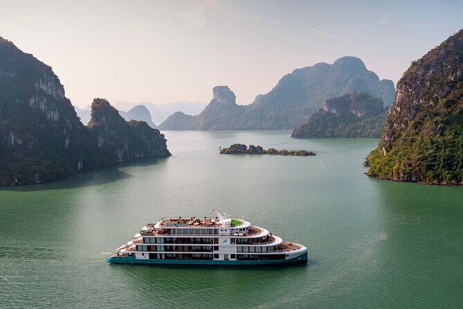 2 Days Cruise to Halong Bay and Lan Ha Bay from Hanoi - Who Would Love This Cruise?