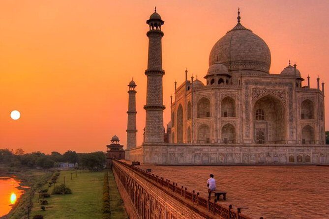 2 Days : Delhi Tour Combo with Taj Mahal Tour at Sunrise - FAQ