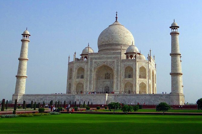 2 Days : Delhi Tour Combo with Taj Mahal Tour at Sunrise - References