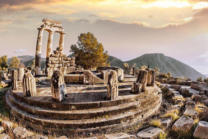 2 DAYS DEPHI -METEORA & Thermopylae Private Trip From Athens - Authentic Experiences and Reviewer Insights
