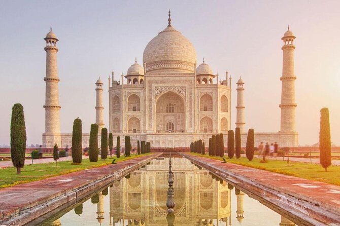 2 Days Golden Triangle Tour to Agra and Jaipur From Delhi - FAQ