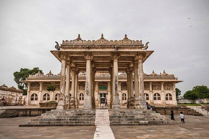 2 Days Iconic Tour of Ahmedabad - Exploring Ahmedabad in 2 Days: A Practical Guide