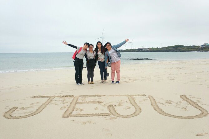 2 Days Jeju Island Private Taxi Tour (East/West of Jeju Island ) - An In-Depth Look at the Itinerary