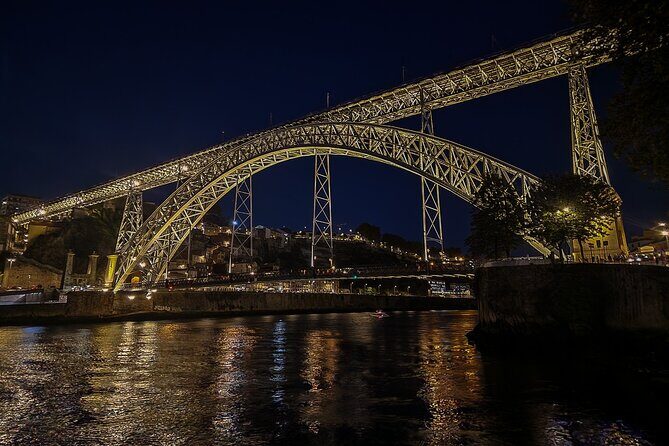 2 days Private Tour from Lisbon to Porto and Back to Lisbon - Exploring the First Day: From Lisbon to Porto’s Surroundings